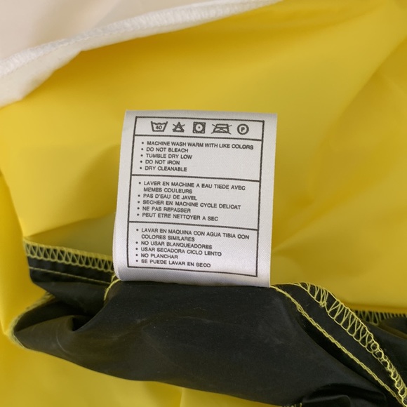 Never Worn Nike Unisex Full Zip Rain Coat - Picture 8 of 9